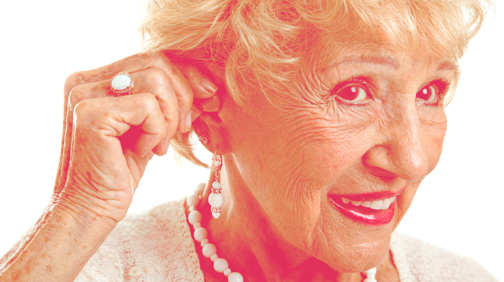 Perda auditiva em idosos contribui com a demência